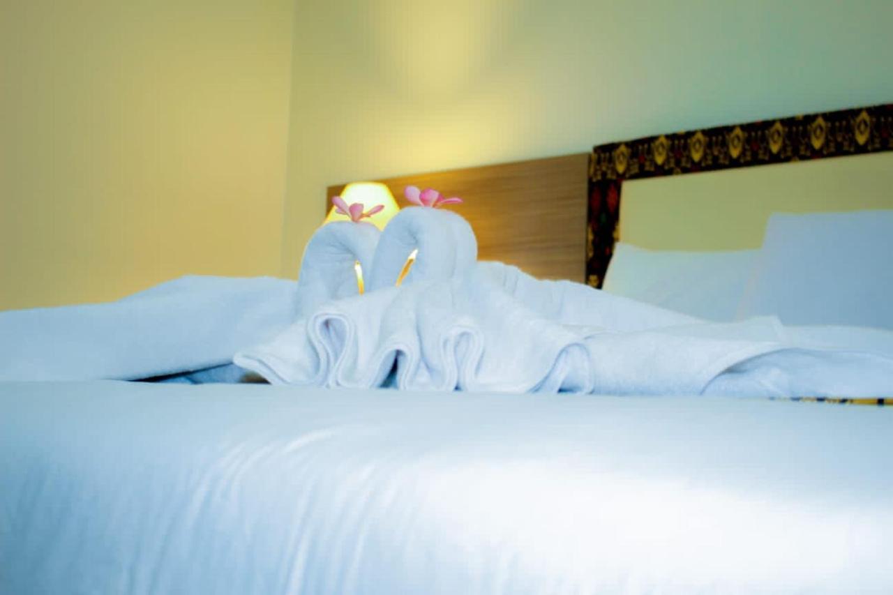 Sapak Bungalow Selong Belanak Ngoại thất bức ảnh